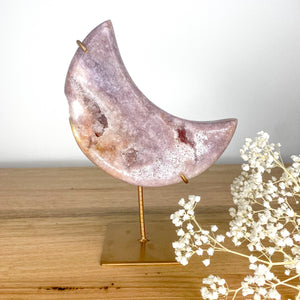 Brazilian Pink Amethyst Moon 01