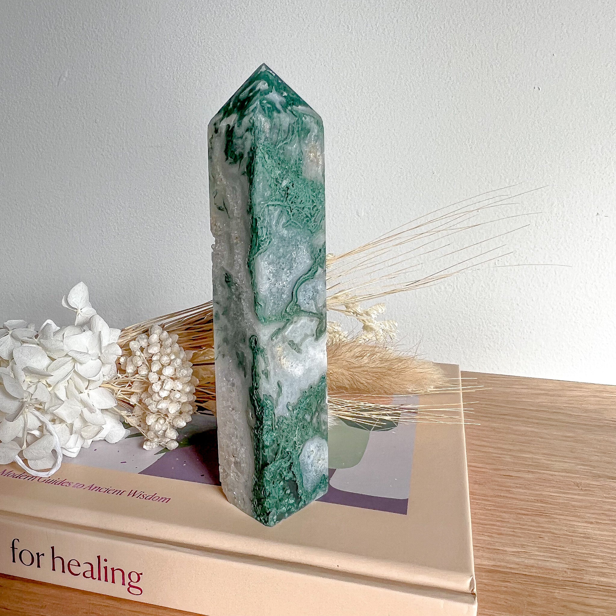 Moss Agate Tower 01